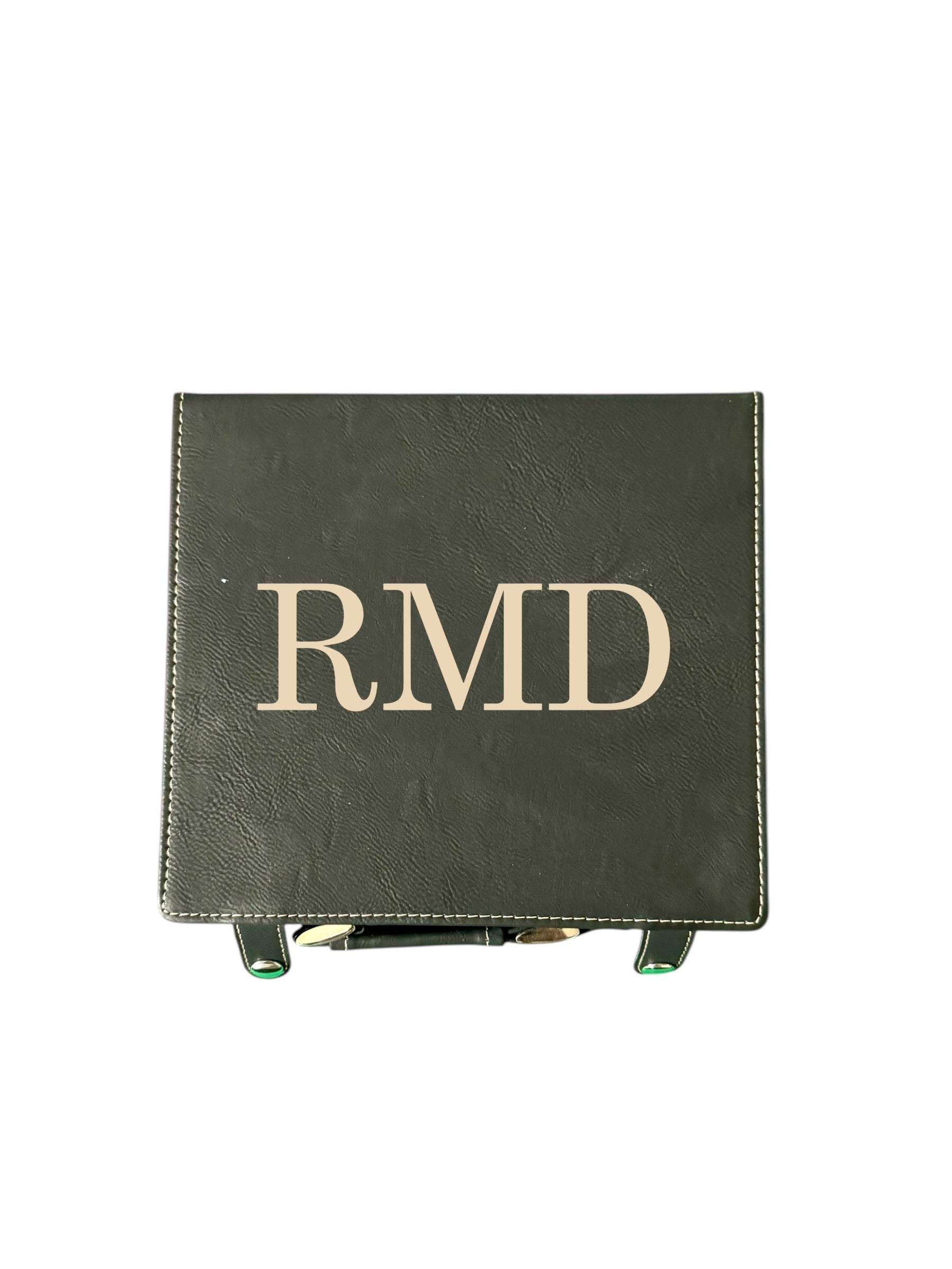 Sigma Chi (ΣΧ) Leather Poker Set